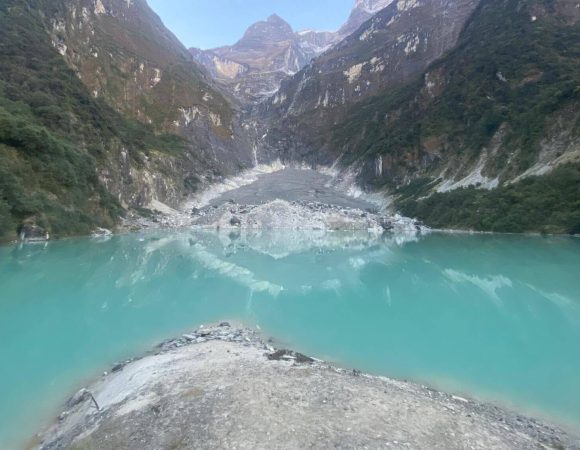 Kapuche Glacier Lake Trekking